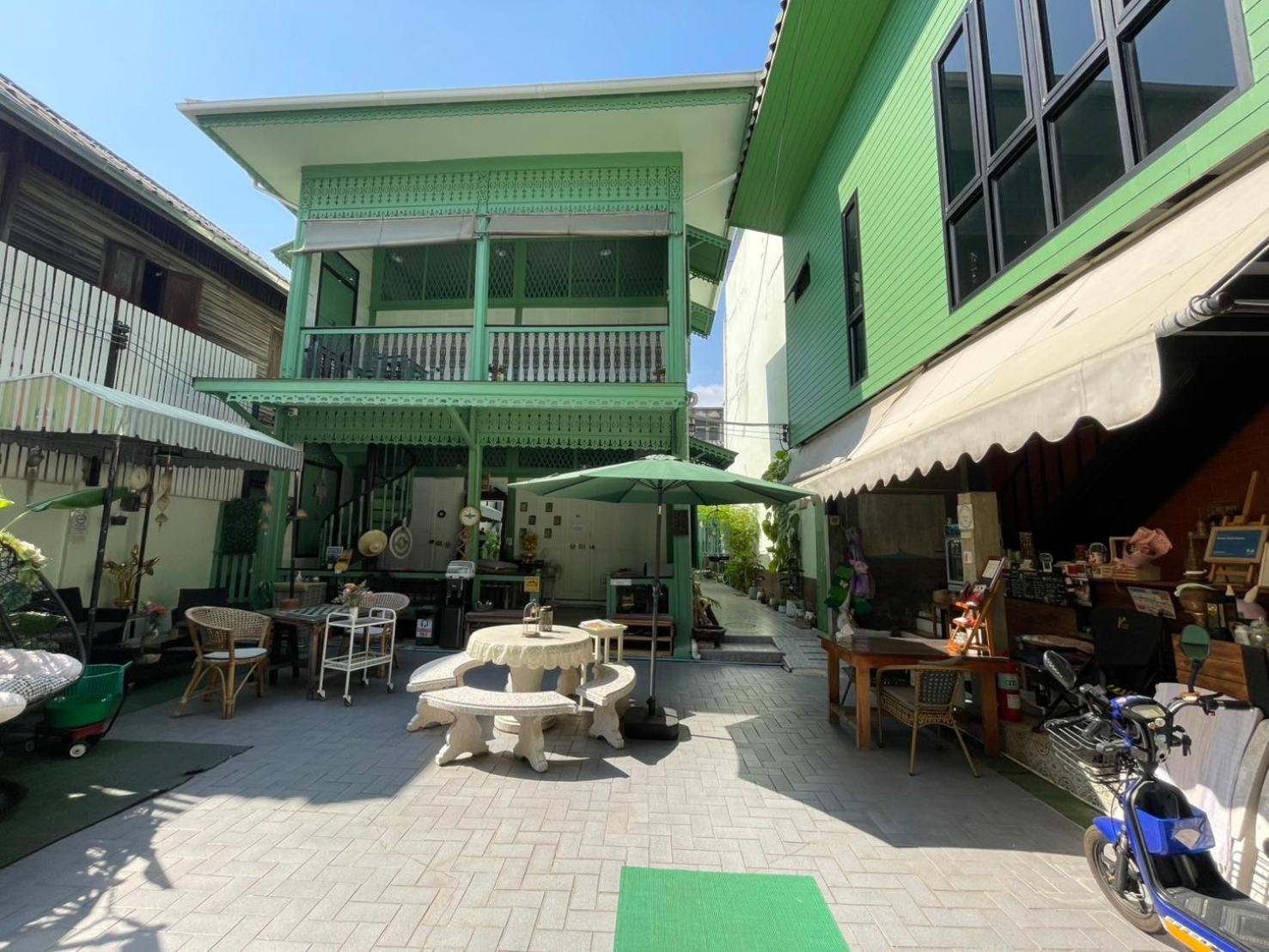 Green Teak House Bangkok Ngoại thất bức ảnh